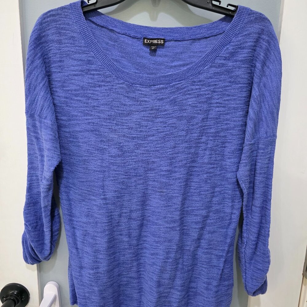 Express Lightweight Blue Sweater Top Women’s M |‎ Soft Knit, Casual Minimalist